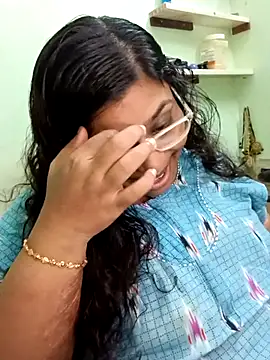 zara-mallus online show from September 2025 04:33:02 PM