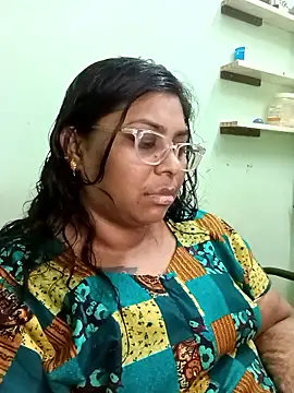 zara-mallus online show from October 2025 08:06:02 PM