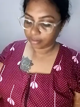 zara-mallus online show from October 2025 03:06:02 AM