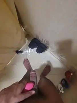 Snapshot of catluvr999 chatting on April 2026 07:55:02 PM catluvr999 online show from April 2026 07:55:02 PM