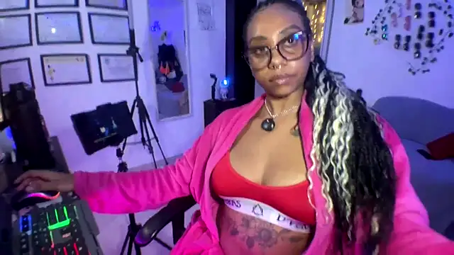 anasasuga online show from September 2025 12:12:02 AM