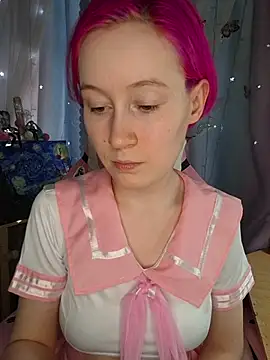 Snapshot of Fuzzy_Unicorn chatting on April 2026 10:18:02 AM Fuzzy Unicorn online show from April 2026 10:18:02 AM