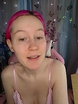 Snapshot of Fuzzy_Unicorn chatting on April 2026 09:47:02 AM Fuzzy Unicorn online show from April 2026 09:47:02 AM