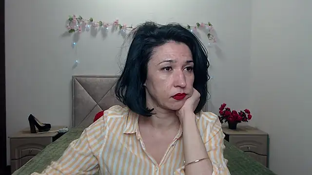 Snapshot of CameronEnns chatting on March 2026 07:14:02 AM CameronEnns online show from March 2026 07:14:02 AM