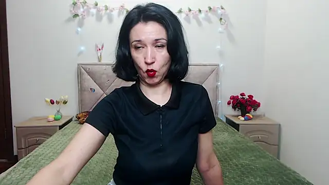 Snapshot of CameronEnns chatting on April 2026 06:22:02 AM CameronEnns online show from April 2026 06:22:02 AM