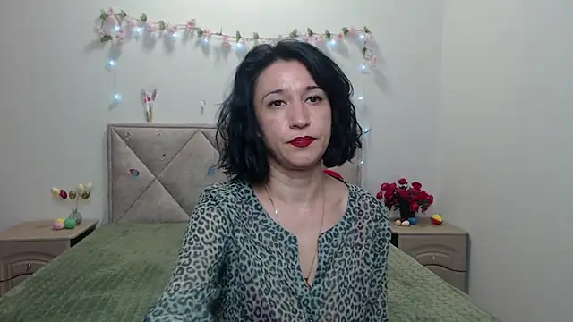 Snapshot of CameronEnns chatting on April 2026 12:25:01 PM CameronEnns online show from April 2026 12:25:01 PM