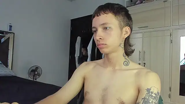 spacehumanz online show from January 2026 12:18:01 PM