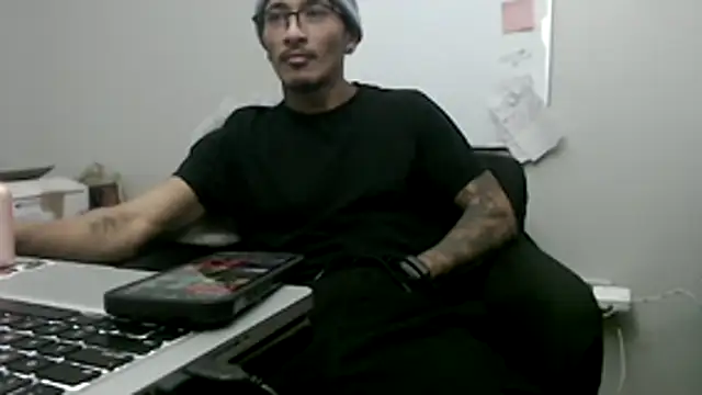 Snapshot of tanjir020 chatting on February 2026 01:18:02 PM tanjir020 online show from February 2026 01:18:02 PM