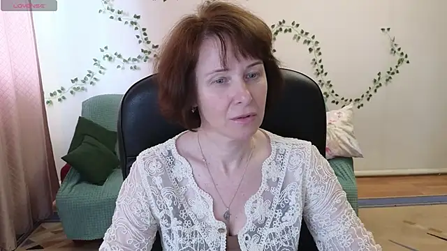 Snapshot of Lia_Tito chatting on April 2026 09:12:02 AM Lia Tito online show from April 2026 09:12:02 AM