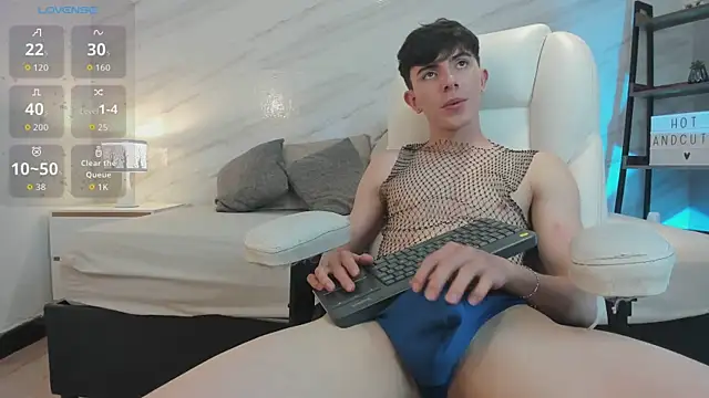 mathias saenz online show from January 2026 08:01:01 PM