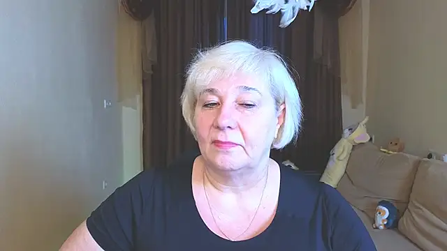 Snapshot of Milana_Milky chatting on January 2026 05:13:01 AM Milana Milky online show from January 2026 05:13:01 AM