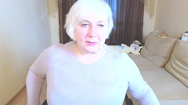 Snapshot of Milana_Milky chatting on January 2026 05:11:01 AM Milana Milky online show from January 2026 05:11:01 AM