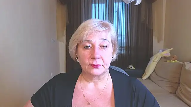 Snapshot of Milana_Milky chatting on February 2026 06:10:01 AM Milana Milky online show from February 2026 06:10:01 AM