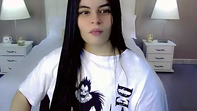 Snapshot of maddissonivanova chatting on September 2025 07:14:01 PM maddissonivanova online show from September 2025 07:14:01 PM