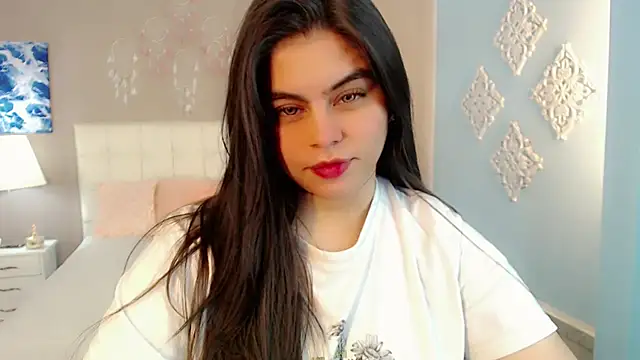 Snapshot of maddissonivanova chatting on November 2025 10:11:02 PM maddissonivanova online show from November 2025 10:11:02 PM