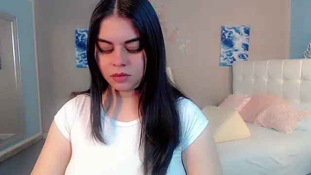 maddissonivanova online show from February 2026 07:10:01 PM