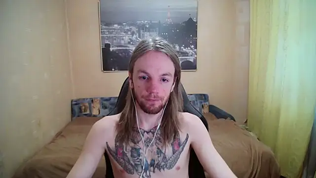 Snapshot of AdamDickens chatting on May 2026 04:23:02 PM AdamDickens online show from May 2026 04:23:02 PM