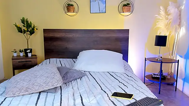 Snapshot of CamilleGrace chatting on September 2025 12:53:01 PM CamilleGrace online show from September 2025 12:53:01 PM