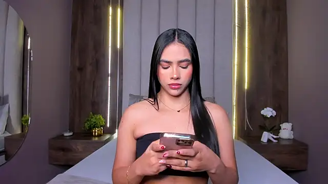 LucySalvatore  online show from September 2025 11:55:02 AM