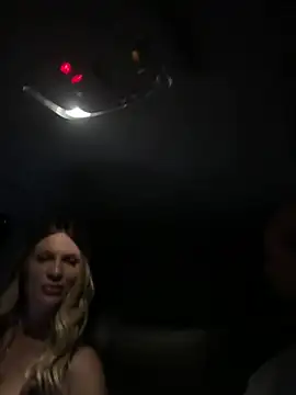 Isabella kiko online show from April 2026 07:36:01 PM