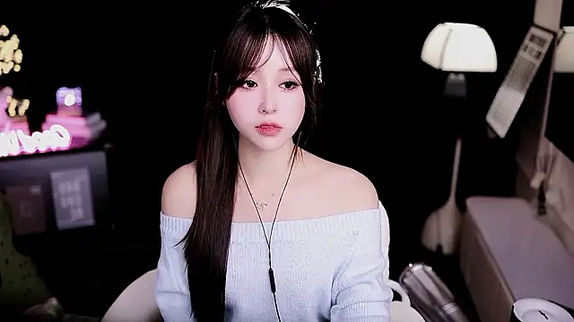 coward by online show from February 2026 06:45:02 AM