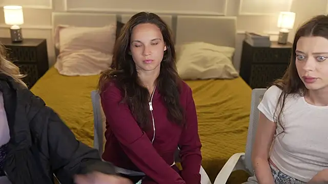 Snapshot of Regina_Sweet054 chatting on September 2025 02:31:01 PM Regina Sweet054 online show from September 2025 02:31:01 PM