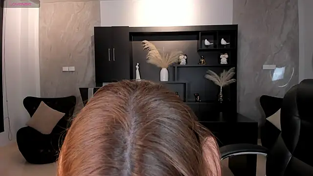 Snapshot of IbizaJacobs chatting on December 2025 07:53:02 PM IbizaJacobs online show from December 2025 07:53:02 PM