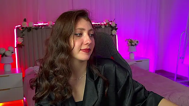 Snapshot of Mary_Miiller chatting on November 2025 12:52:01 PM Mary Miiller online show from November 2025 12:52:01 PM