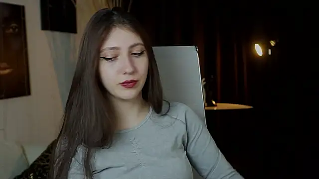 Snapshot of Mary_Miiller chatting on January 2026 12:53:01 PM Mary Miiller online show from January 2026 12:53:01 PM