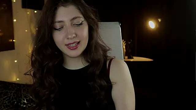 Snapshot of Mary_Miiller chatting on March 2026 07:36:01 AM Mary Miiller online show from March 2026 07:36:01 AM