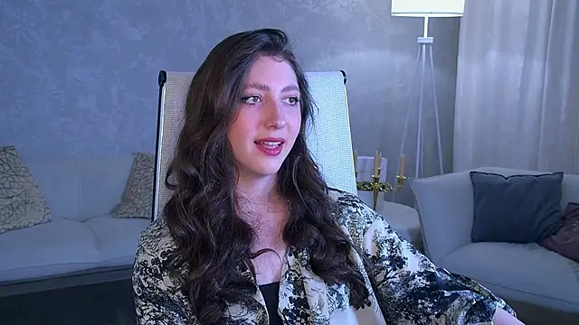 Snapshot of Mary_Miiller chatting on June 2026 06:44:01 AM Mary Miiller online show from June 2026 06:44:01 AM