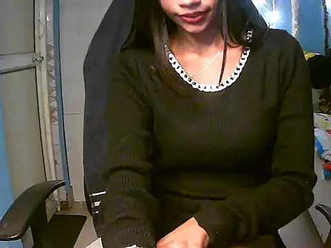 RENUKA RAJPUT online show from February 2026 07:18:01 PM