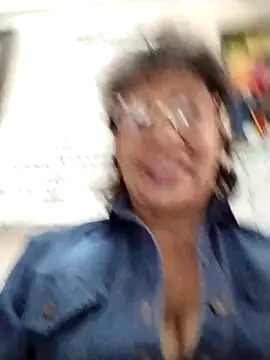 OliviaMorris1 online show from September 2025 05:25:01 PM