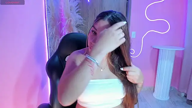 Snapshot of Brandy_priscot chatting on April 2026 08:42:02 PM Brandy priscot online show from April 2026 08:42:02 PM