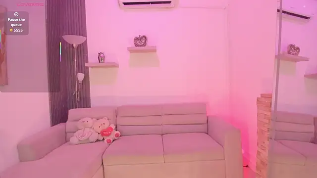 Snapshot of anuskah chatting on December 2025 07:40:02 PM anuskah online show from December 2025 07:40:02 PM