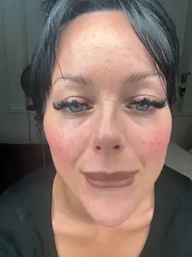 Snapshot of juicylucie chatting on October 2025 10:10:01 PM juicylucie online show from October 2025 10:10:01 PM