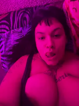 valen1891 online show from April 2026 03:34:02 AM