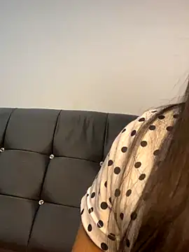 Snapshot of Rosa_25x chatting on October 2025 01:00:01 PM Rosa 25x online show from October 2025 01:00:01 PM