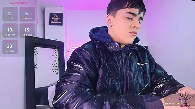 Snapshot of Lucass_love chatting on October 2025 01:22:01 PM Lucass love online show from October 2025 01:22:01 PM