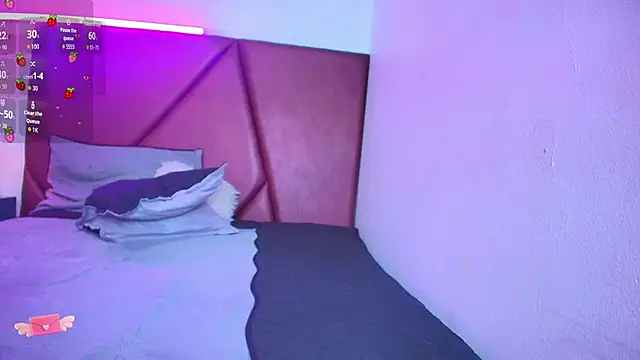 Snapshot of Lucass_love chatting on November 2025 05:04:02 PM Lucass love online show from November 2025 05:04:02 PM