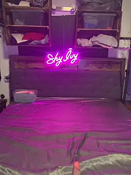 Snapshot of Shy_Ivy chatting on September 2025 09:48:01 PM Shy Ivy online show from September 2025 09:48:01 PM