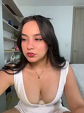 lunatorch online show from April 2026 04:11:02 PM