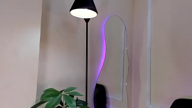 dulce fiore07 online show from December 2025 12:25:02 PM