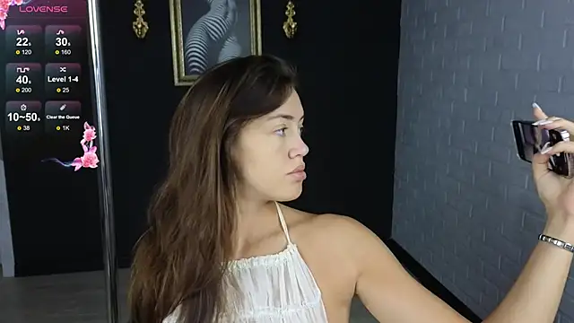 SaraMoren0 online show from October 2025 05:18:01 AM