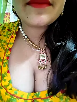 MISS RIYA14 online show from September 2025 06:08:02 PM