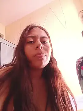 Snapshot of coonyhillss chatting on April 2026 02:11:01 PM coonyhillss online show from April 2026 02:11:01 PM