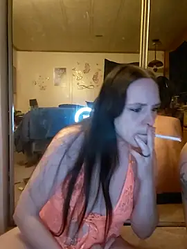 Snapshot of Shy_Naughty_Girl chatting on June 2026 03:24:02 AM Shy Naughty Girl online show from June 2026 03:24:02 AM