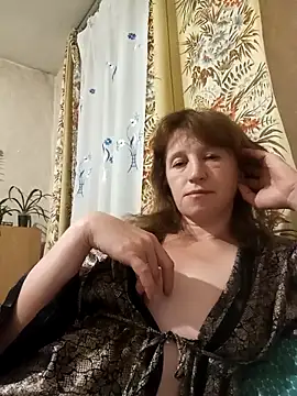 Flower2931 online show from October 2025 07:35:02 PM