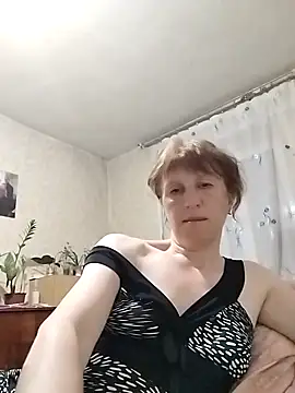 Snapshot of Flower2931 chatting on April 2026 07:22:02 PM Flower2931 online show from April 2026 07:22:02 PM