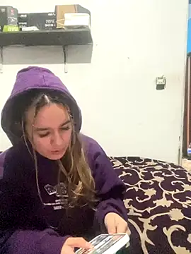 tetutamy online show from November 2025 02:28:02 AM